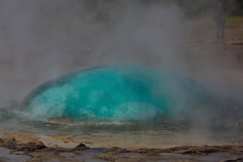 Wasser fasziniert – Geysir und Gullfoss