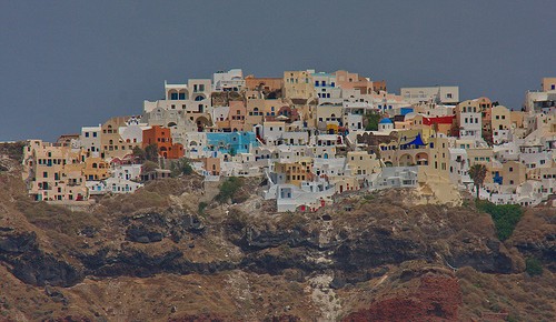 Thira – aus 1.800m mach 300m (256 nM)