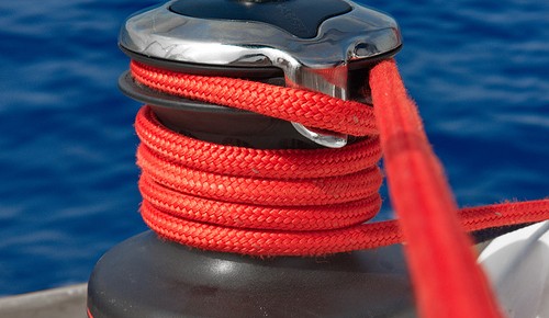 Ein weinendes und ein lachendes Auge