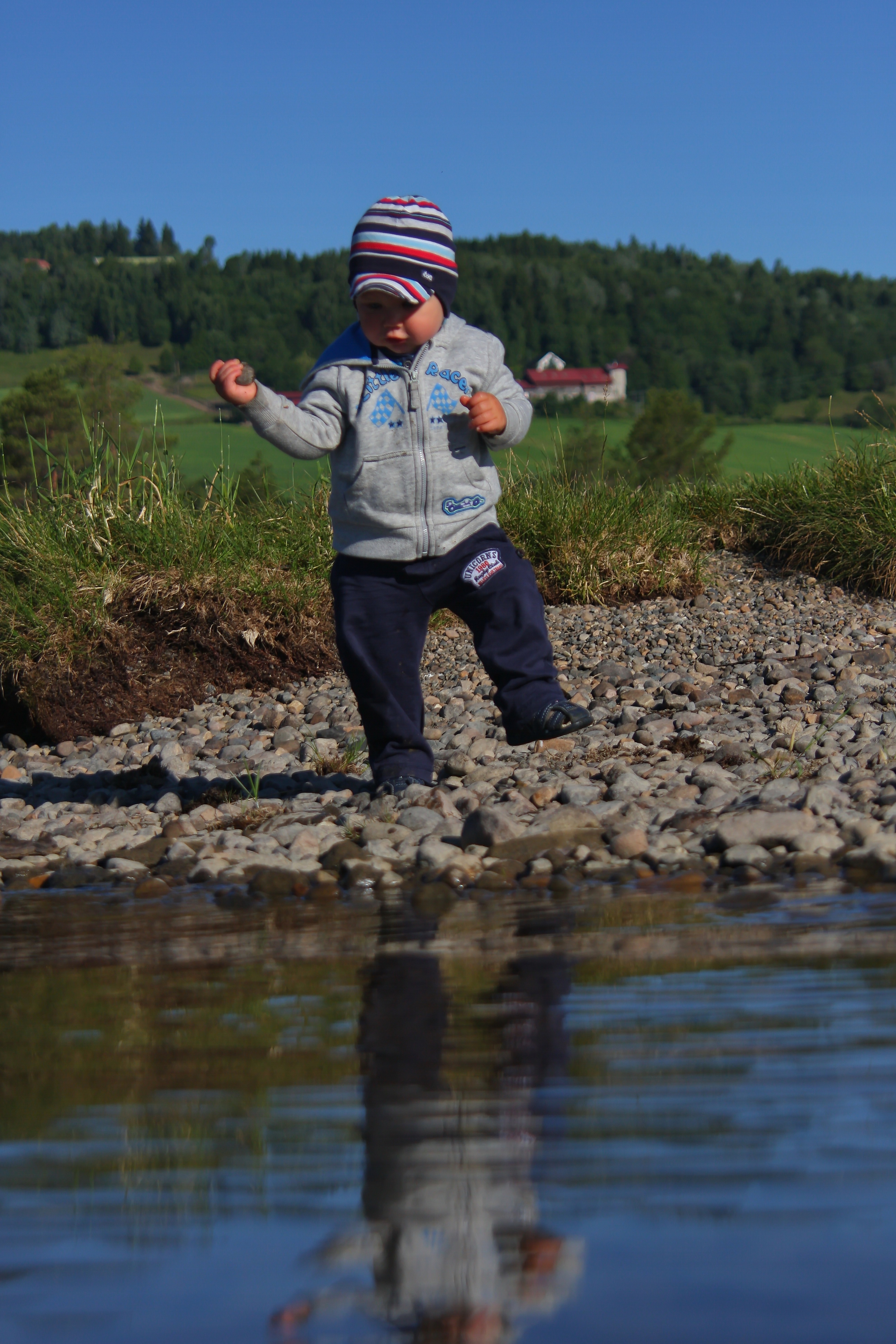 Wenn selbst kleine Männer lange Schatten werfen